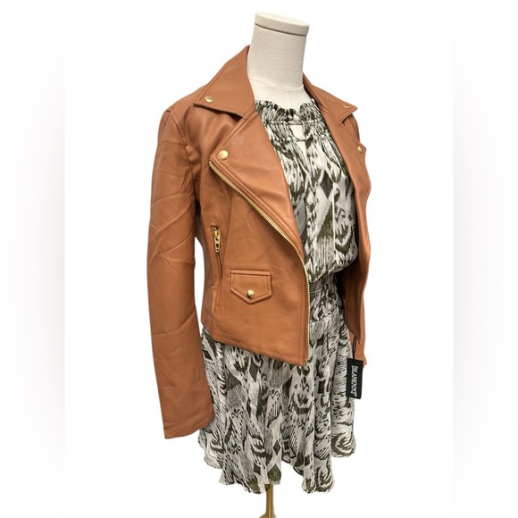 BLANK NYC Moto Jacket Vegan Faux Leather Camel Tan Size Small Thick Skin NWT - Picture 11 of 16
